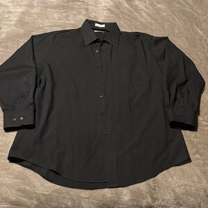 Chapel Hill Men’s 16-33 Black Button Front polyester cotton shirt